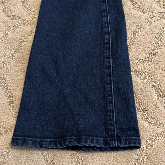 Jeans - Picture 3 of 10